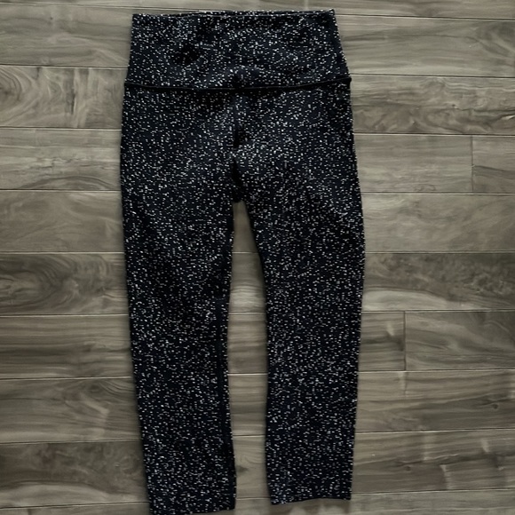 Lululemon Wunder Under Crop Leggings Butterfly Texture - Picture 5 of 8